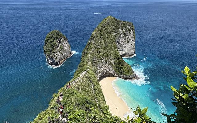 Bali Island Explorer with Nusa Penida