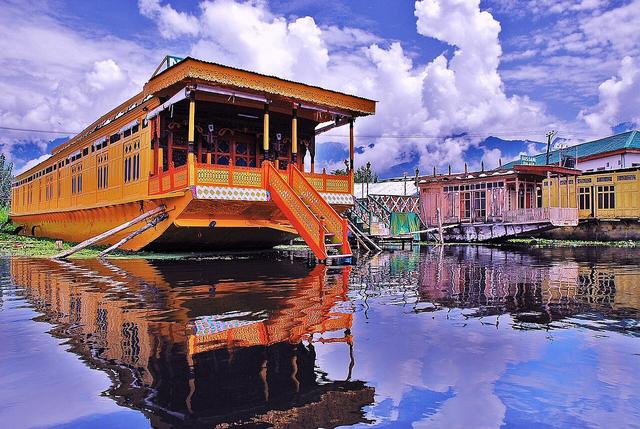 Kashmir Honeymoon Special